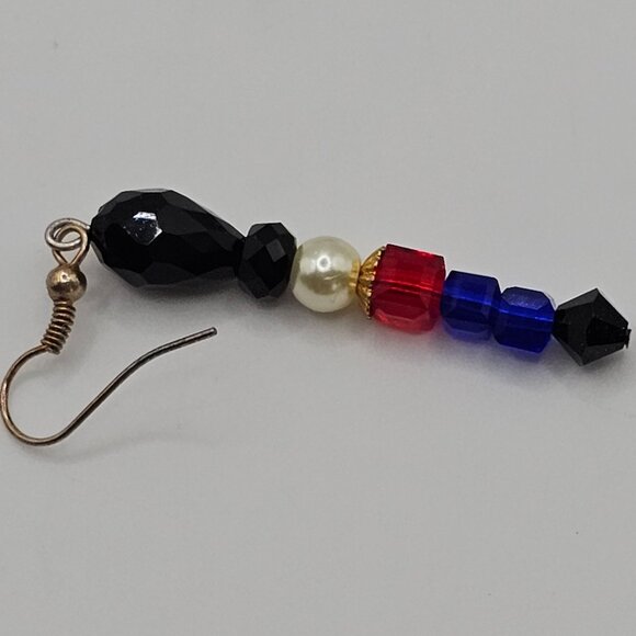 Beaded Toy Soldier Dangle Drop Black/White/Red/Blue Hook Fashion Jewelry Earring - Picture 6 of 9